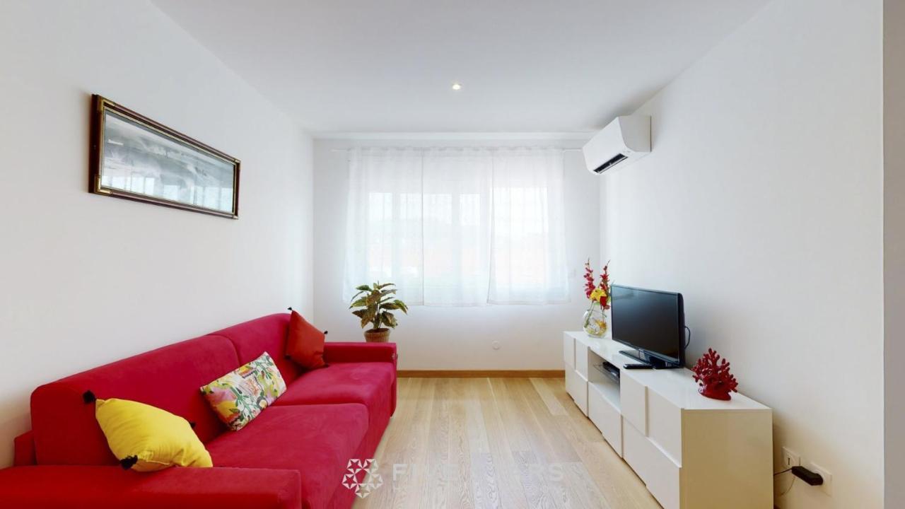 Zhara Suite Five Stars Holiday House - Generale Nice Buitenkant foto